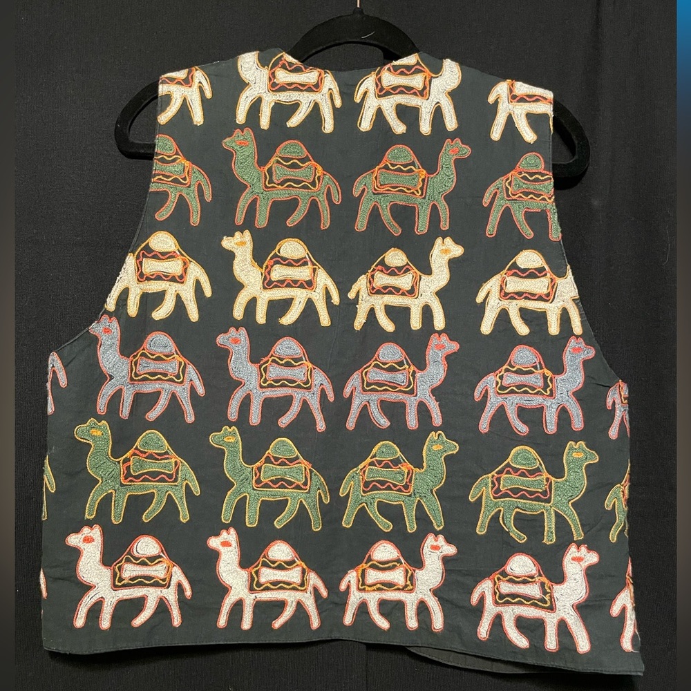 The Cutest Vintage Camel Vest Ever!